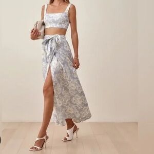 Reformation Palm Linen Floral 2 Piece Set size 8